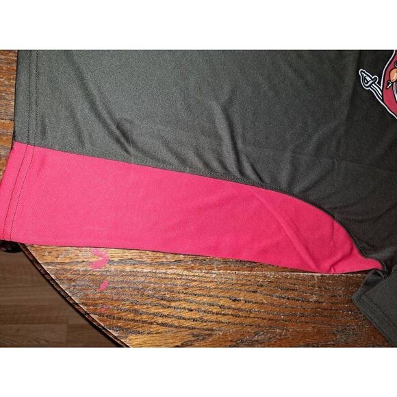 Large NFL Team Apparel Tampa Bay Buccaneer Football Short Sleeve Tee TShirt Shir - Picture 4 of 5